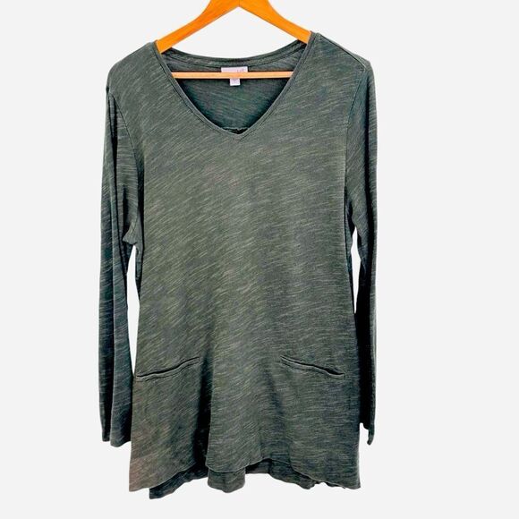 Chico’s green v neck Tunic top with pocket detail size large - Picture 1 of 5